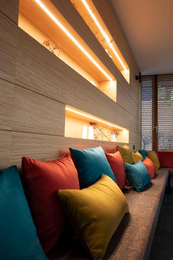 B-Lodge Boutique Hotel Louvain-la-Neuve Exterior foto